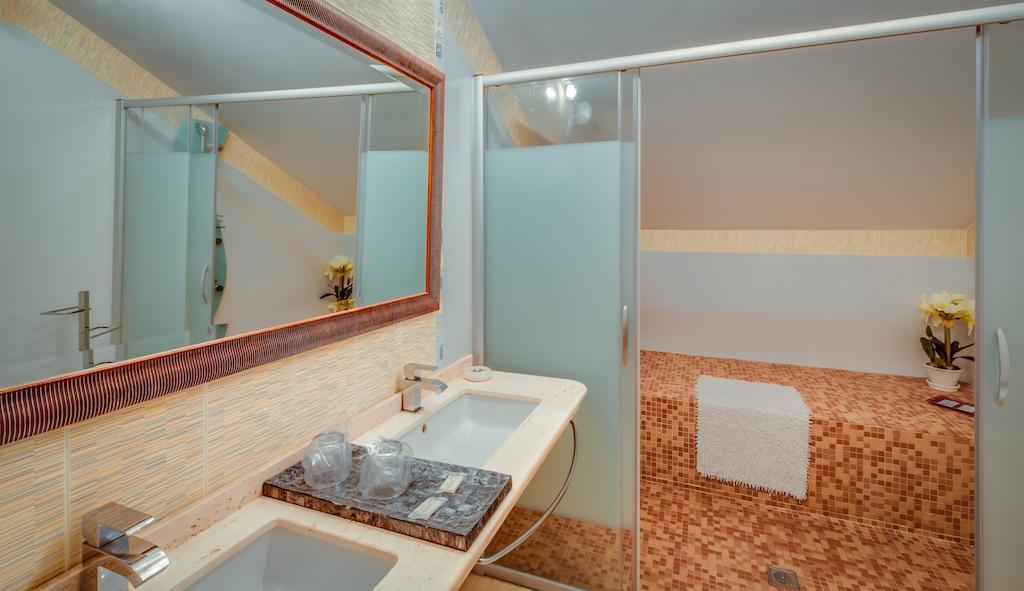 Hotel Ciudad De Мартос Экстерьер фото
